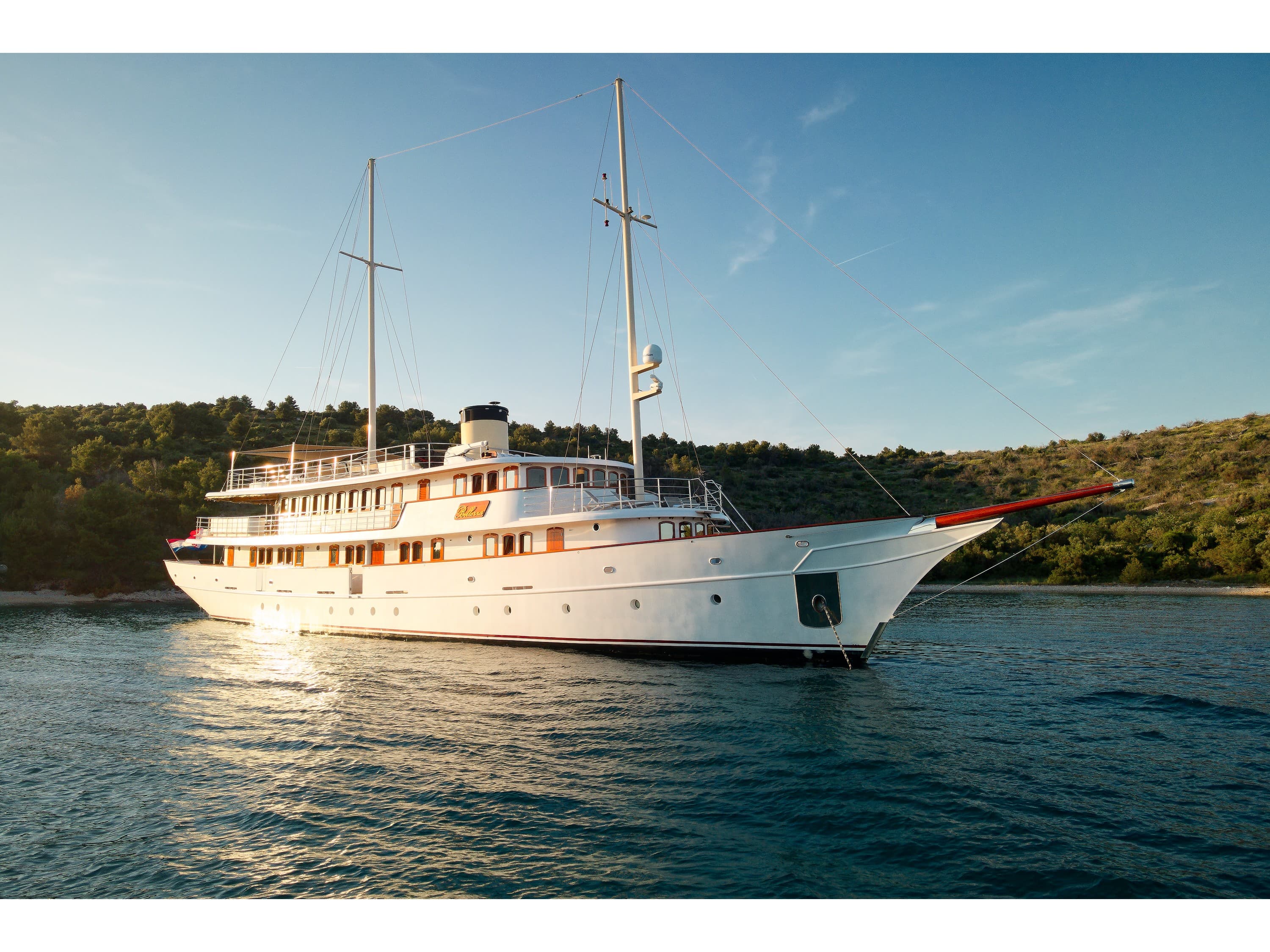 Boat Image 1