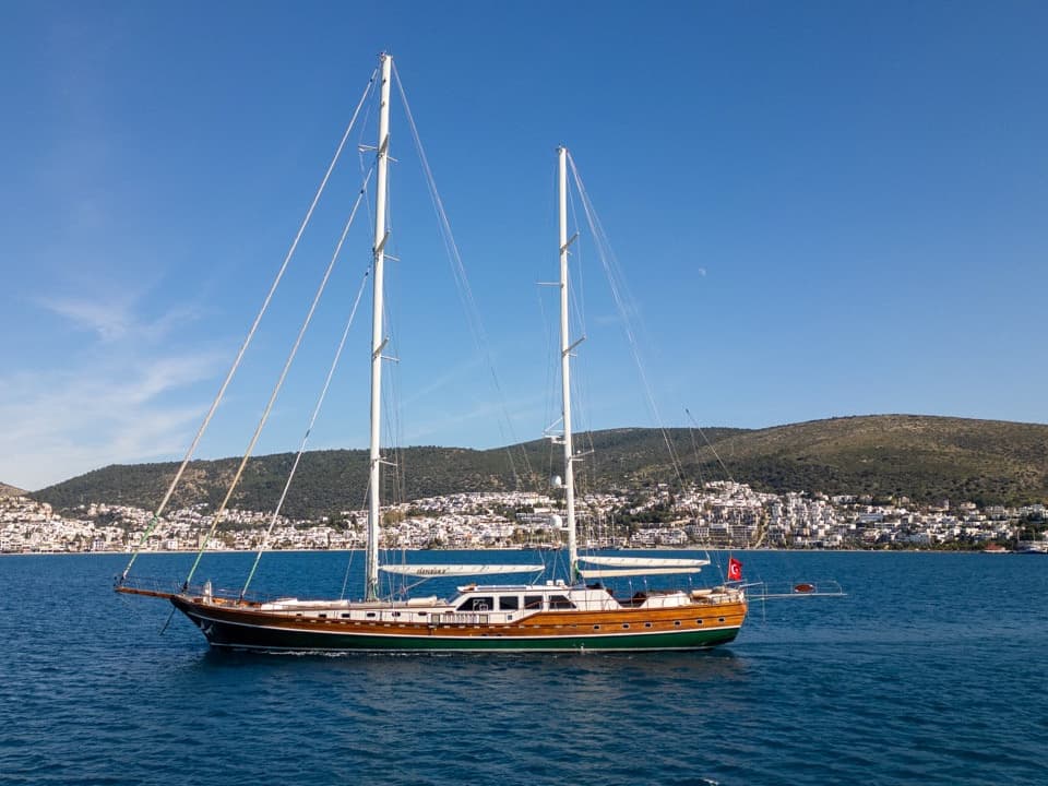 Boat Image 1